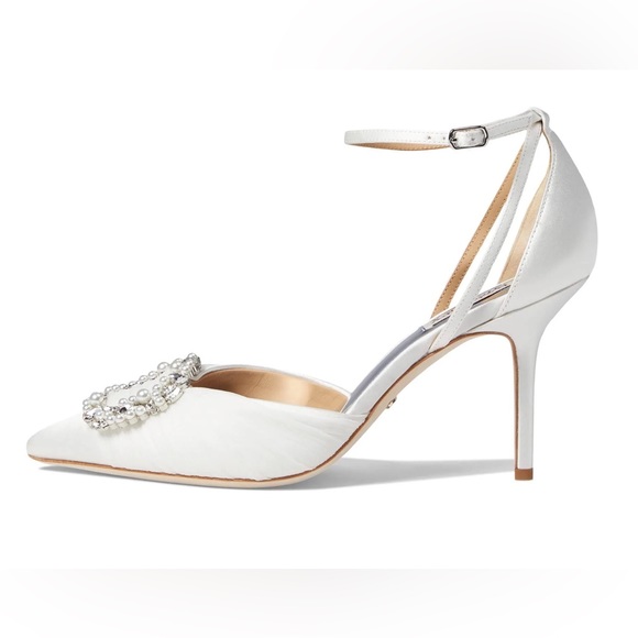 Badgley Mischka Shoes - Badgley Mischka Women's Nisha Pump